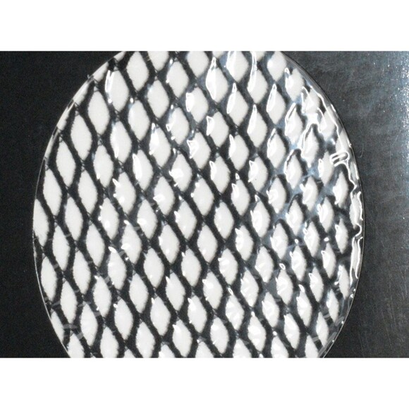 Ladies Fishnet Tights Stockings with Large Diamond Shape Black Fishnet Pantyhose - Picture 3 of 4